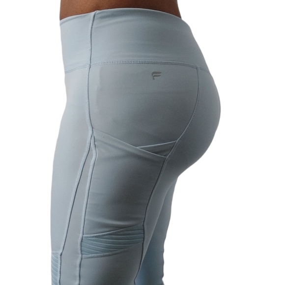 Fabletics Vintage Blue Motion 365 High Waisted Moto 7/8 Leggings - Picture 4 of 12